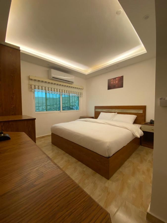 Petra Family Hotel วาดี มูซา ภายนอก รูปภาพ